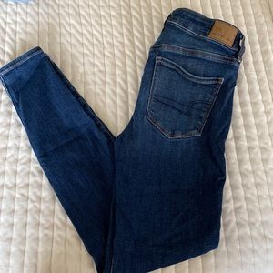 Womens American Eagle Jeans- next level stretch